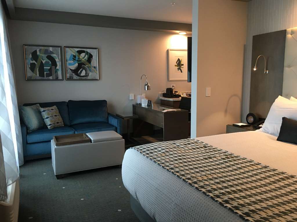 Best Western Premier At Fisher's Landing
