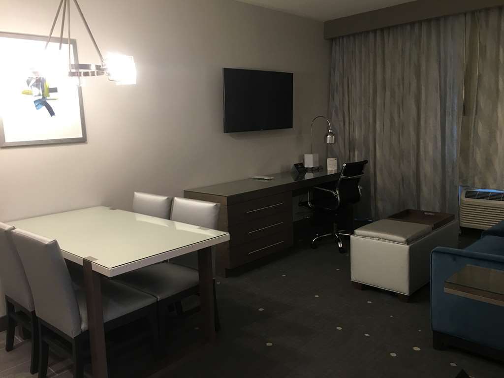 Best Western Premier At Fisher's Landing 4* Vancouver