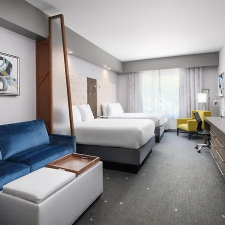 Best Western Premier Hotel At Fisher'S Landing Vancouver Exterior photo
