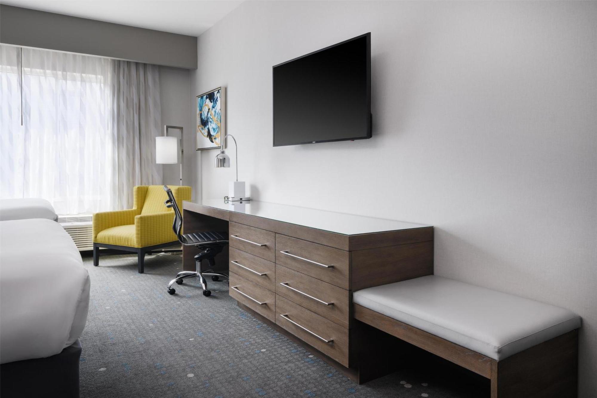 Hotel Western Premier At Fisher's Landing Vancouver