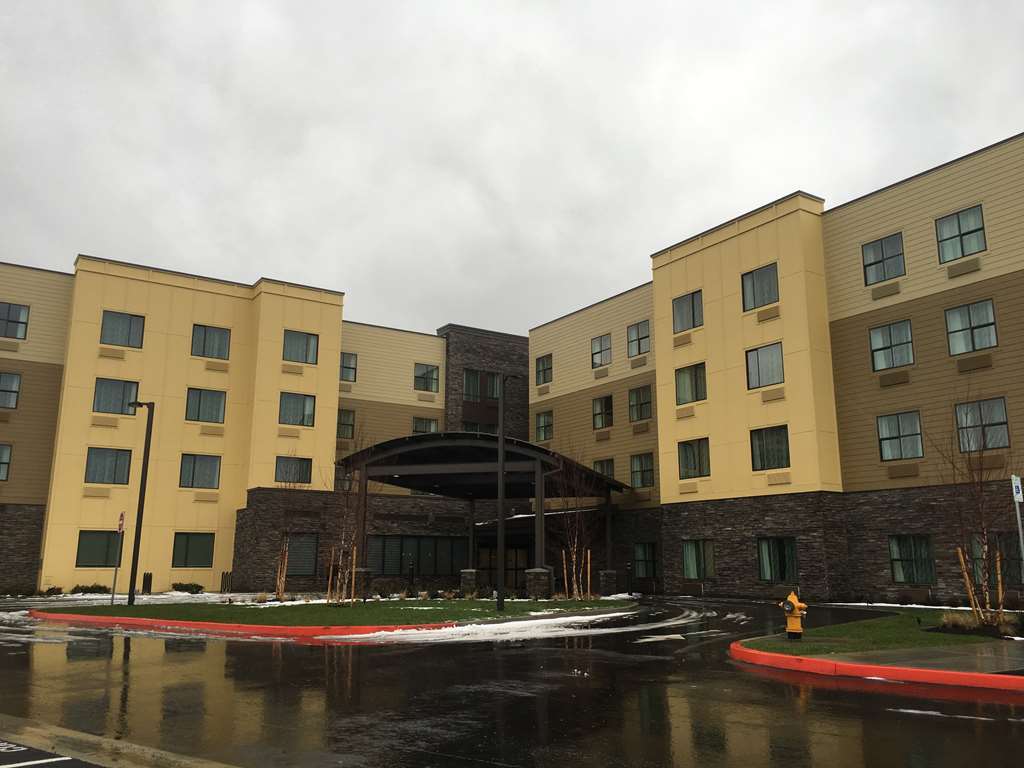 Western Premier At Fisher's Landing Hotel